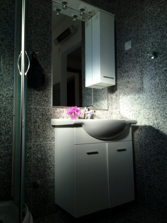 Holiday Home Mala Duba Živogošće Værelse billede