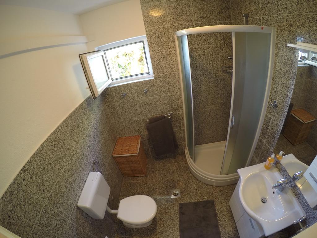 Holiday Home Mala Duba Živogošće Eksteriør billede